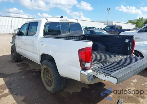 2020 Toyota Tacoma Sr5 z USA, uszkodzony, nr VIN 5TFAX5GN0LX179618